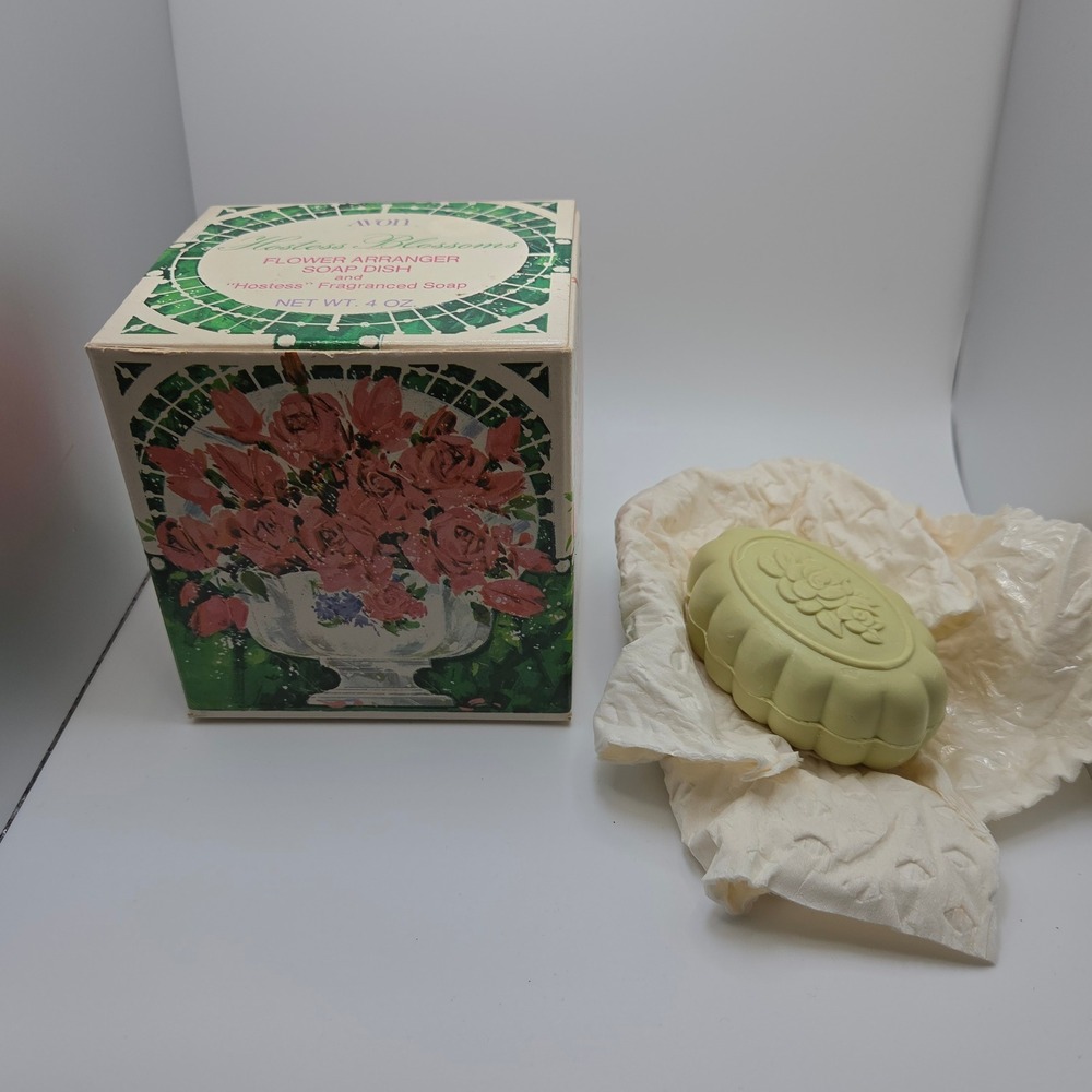 Vintage Avon Hostess Blossoms Fragranced Soap with Original Box Floral Rose